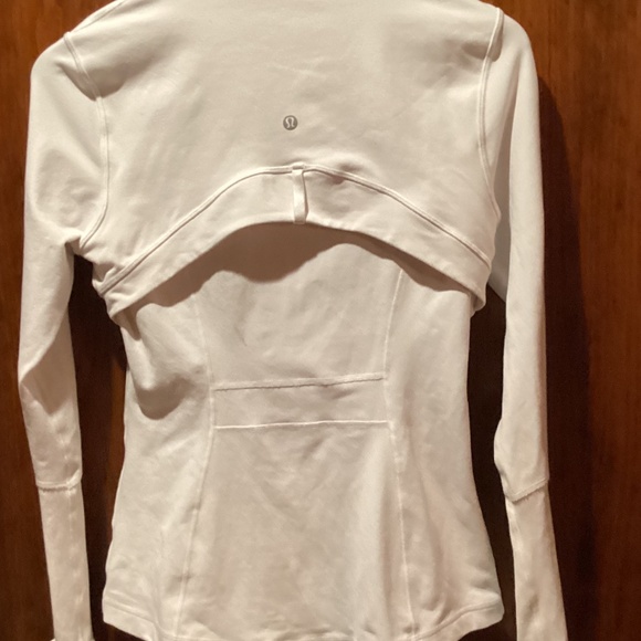 Lululemon size 8 white Define Jacket - Picture 4 of 5